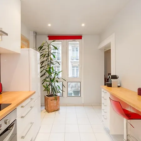 Apart Montmartre Batignolles Апартаменты *